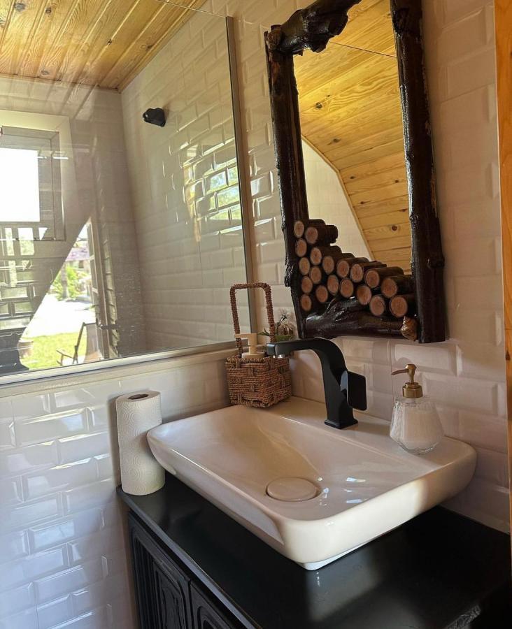 Seyyah Cafe Bungalows Aliaga Екстериор снимка